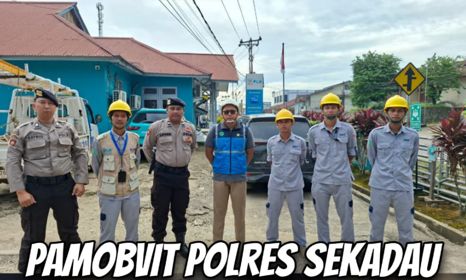 Polres Sekadau Kawal Kegiatan Penertiban Listrik PLN di Empat Kecamatan