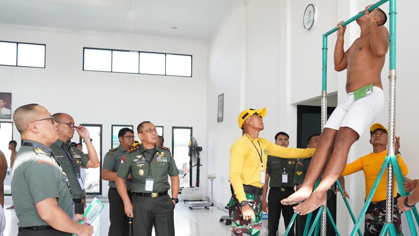 Pangdam XII/Tanjungpura Pimpin Sidang Pemilihan Calon Bintara PK TNI AD di Singkawang