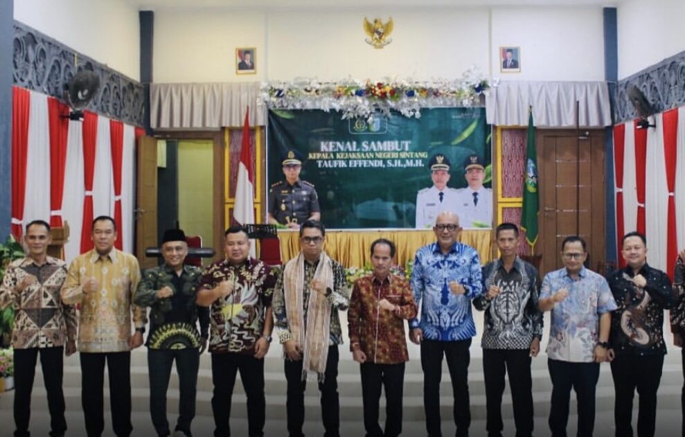 Perkuat Sinergi Antarinstansi, Bank Kalbar Sintang dan Melawi Hadiri Kenal Sambut Kepala Kejaksaan Negeri Baru