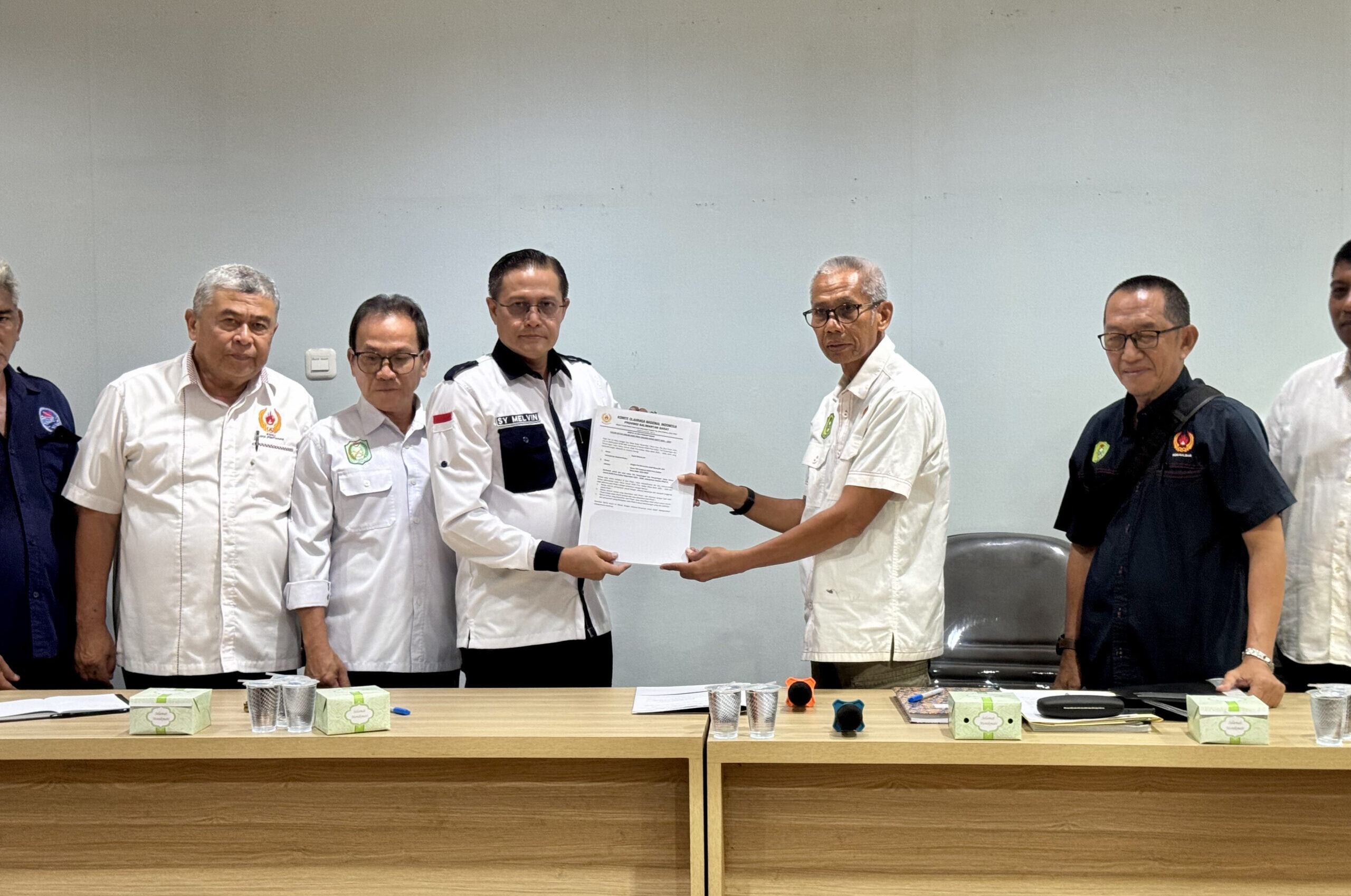 Sultan Melvin Resmi Daftar Calon Ketua KONI Kalbar 2025-2029, Berkas Dinyatakan Lengkap!