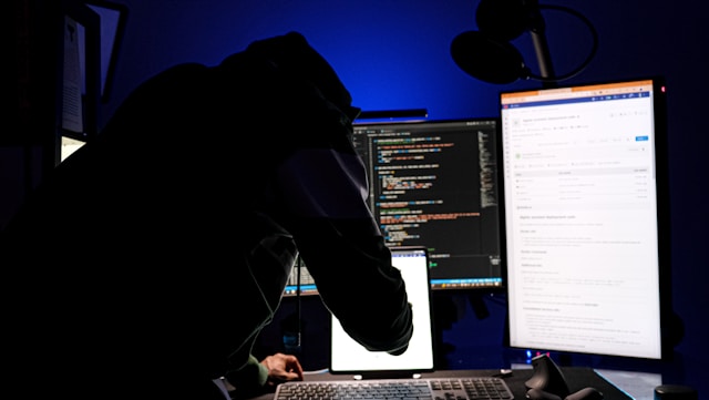 Laporan Anthropic: Hacker Diduga China Gunakan AI Claude, Otomatisasi Serangan Siber 90%