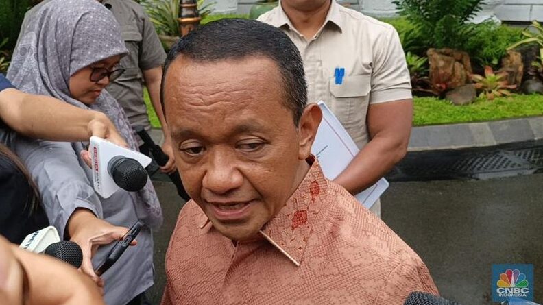 Menteri ESDM Bahlil Ungkap Hasil Ratas Hambalang Prabowo: Siap Sanksi Tambang Liar Tanpa IPPKH