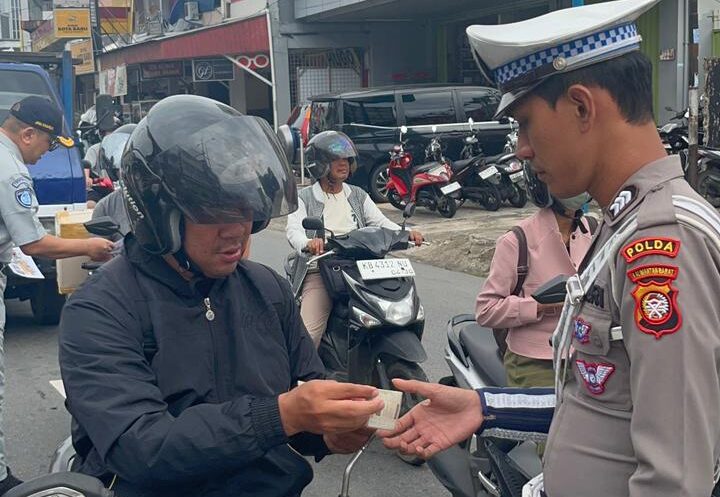 Masuki Hari Ke-9 Operasi Zebra, Ditlantas Polda Kalbar Intensifkan Sosialisasi dan Penertiban