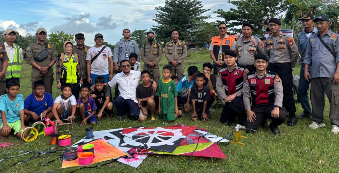 Nyawa Penumpang Jadi Taruhan, Polisi dan Otoritas Bandara Rahadi Oesman 'Bersihkan' Langit dari Layangan