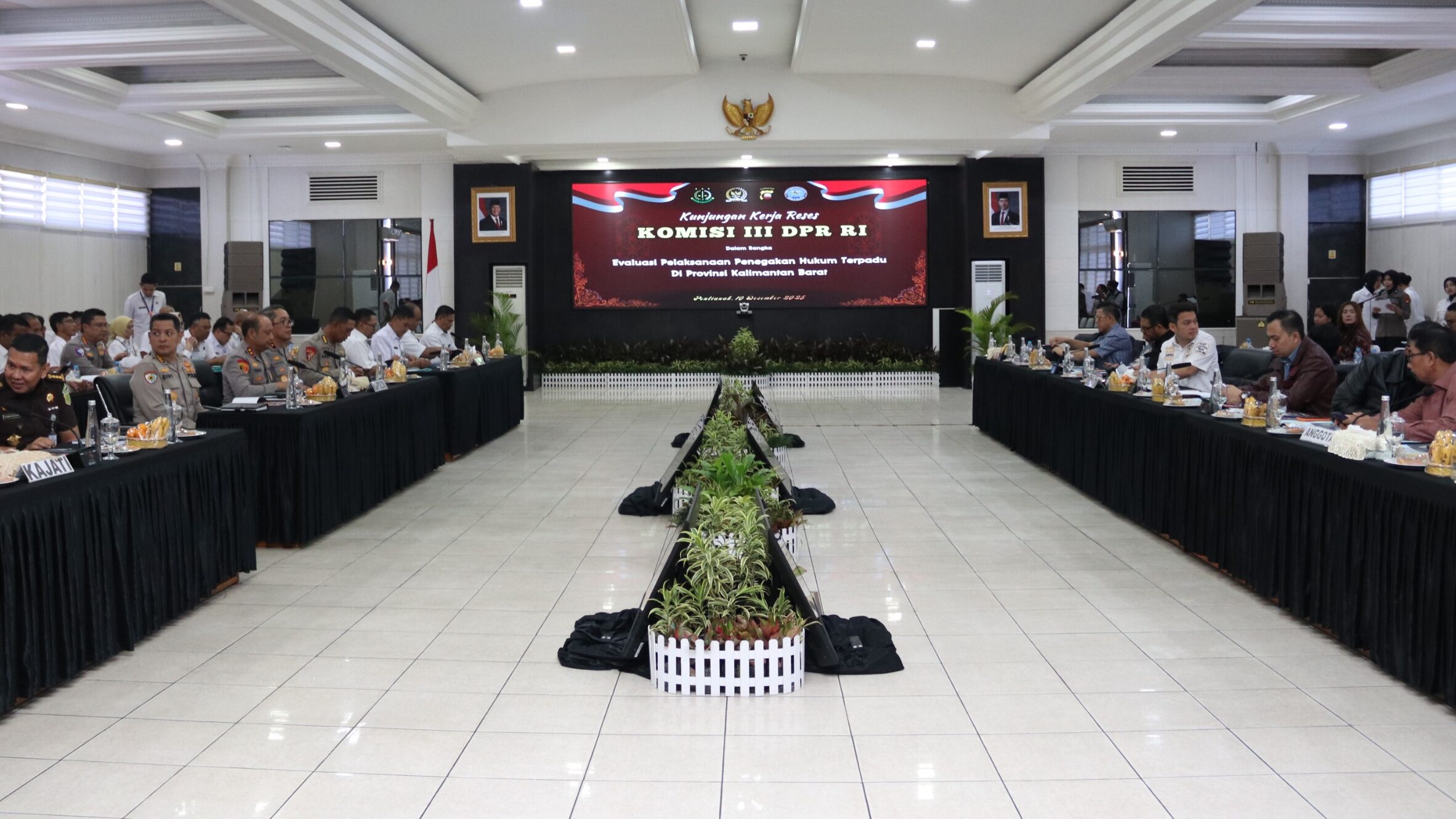 Kapolda Kalbar Ungkap 74 Jalur Tikus Perbatasan Rawan Penyelundupan di Depan Komisi III DPR RI