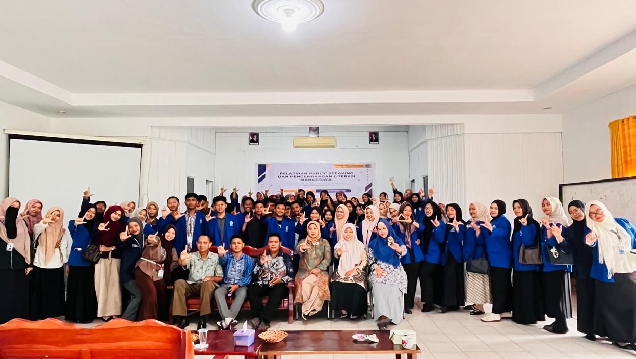 Gandeng Pegiat Literasi, STAI Al-Haudl Ketapang Asah Kemampuan Public Speaking Mahasiswa