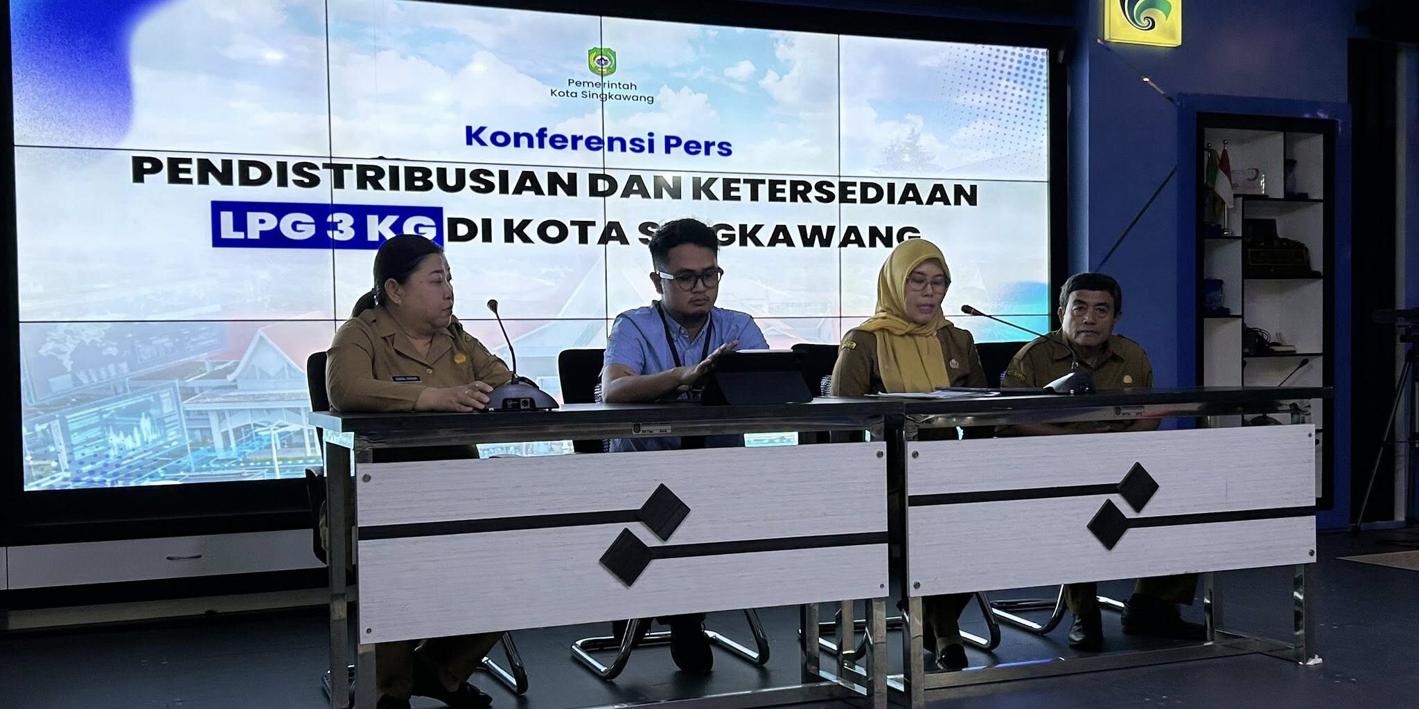 Antisipasi Kelangkaan Jelang Imlek, Pertamina Tambah Kuota LPG 3 Kg di Singkawang 47 Persen
