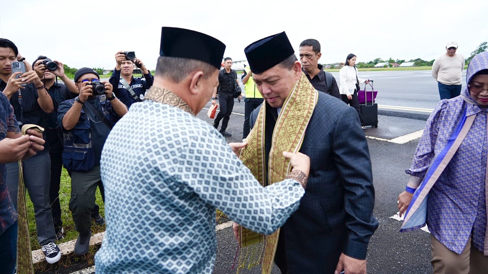Terima Kunjungan Gubernur, Wabup Kapuas Hulu Sampaikan Aspirasi Pembangunan Perbatasan