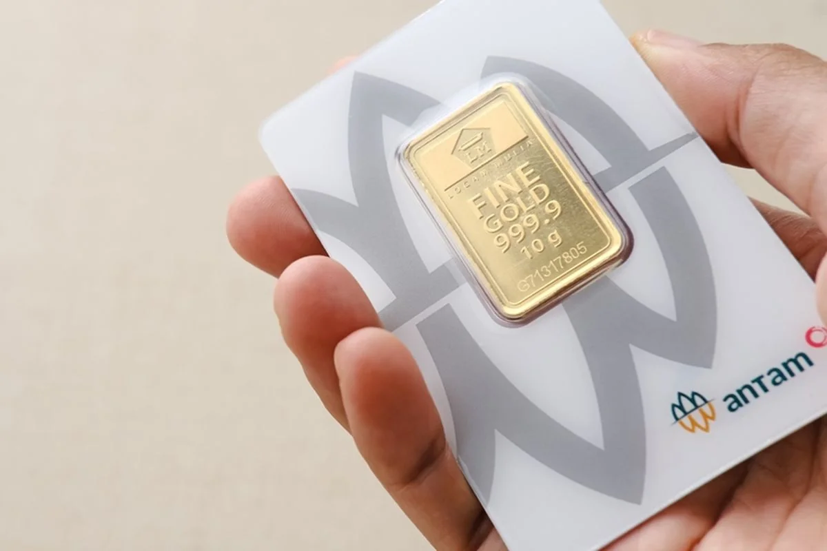 Harga Emas Antam Anjlok Rp 27 Ribu, Saat Tepat untuk Borong?