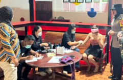 Cegah Penyakit Menular di Tempat Hiburan, Tim Gabungan di Putussibau Selatan Gelar Mobile Test HIV