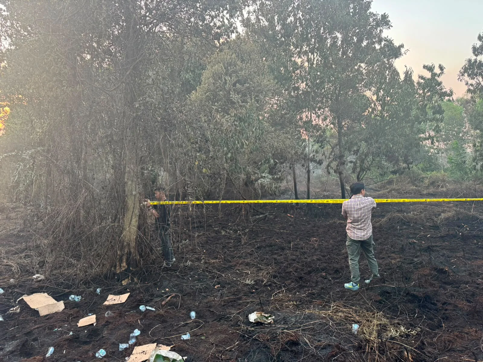 Diduga Sengaja Dibakar, Polres Kubu Raya Segel 2,5 Hektare Lahan Karhutla Dekat Kampus UNU