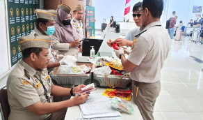 Cegah Potensi Hama Impor, Karantina Kalbar Perketat Pengawasan Barang Bawaan Penumpang