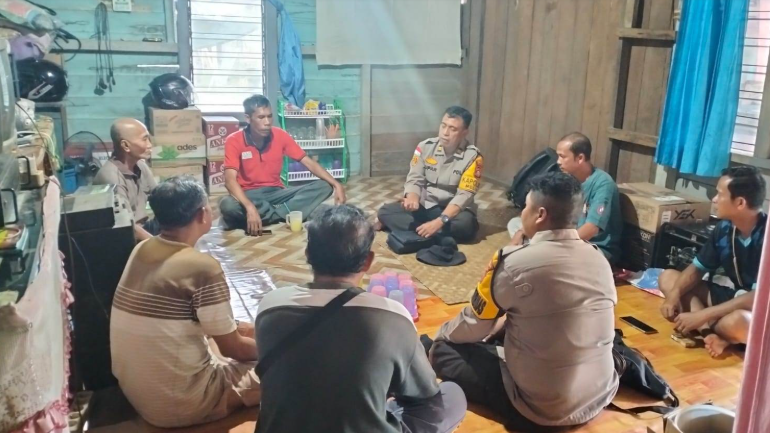 Tak Langsung Razia demi Hormati Warga Berduka, Polisi Libatkan Adat Tangani Penambangan Emas Ilegal di Meliau