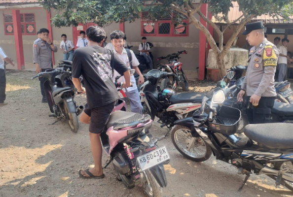 Resahkan Warga, 23 Motor Knalpot Brong Pelajar di Tayan Hulu Diamankan Polisi