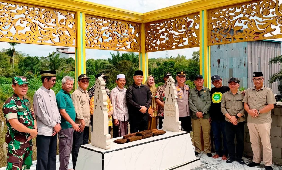 Menapak Jejak Sejarah di Bumi Manis Mata, Bupati Ketapang Ziarah ke Makam Ratu Elok