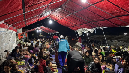 Lebih 5.000 Warga Mengungsi Pascagempa NTT, Bantuan Mendesak Dibutuhkan