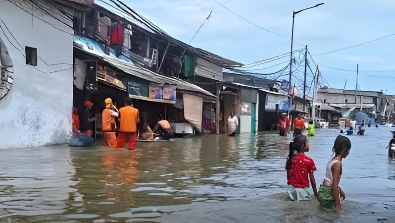 Banjir Rob Berpotensi Terjadi hingga 4 September, Warga Pesisir Diminta Waspada
