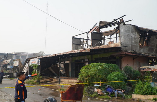 Usut Kebakaran 18 Ruko di Sekadau, Polisi Libatkan Labfor