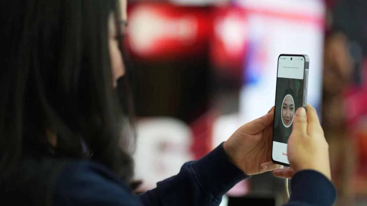 Registrasi Kartu SIM Baru Kini Wajib Pakai Biometrik Wajah