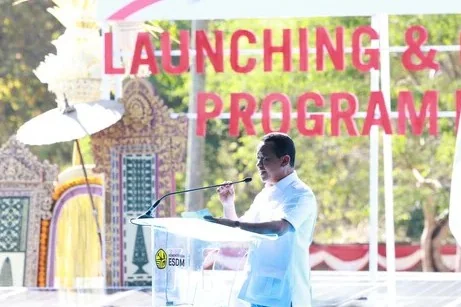 Bahlil Ungkap 12,6 GW Pembangkit Listrik Indonesia Masih Gunakan Solar