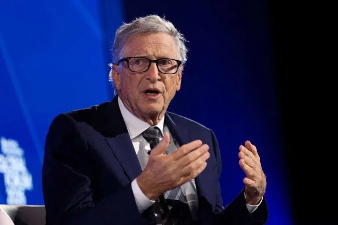 Bill Gates Soroti Ancaman PHK akibat AI, Pekerjaan Apa yang Paling Berisiko?