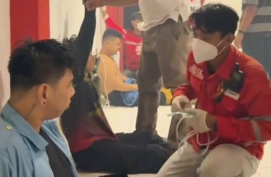 Asap Pekat Karhutla Lintang Batang Buat Warga dan Relawan Sesak Napas