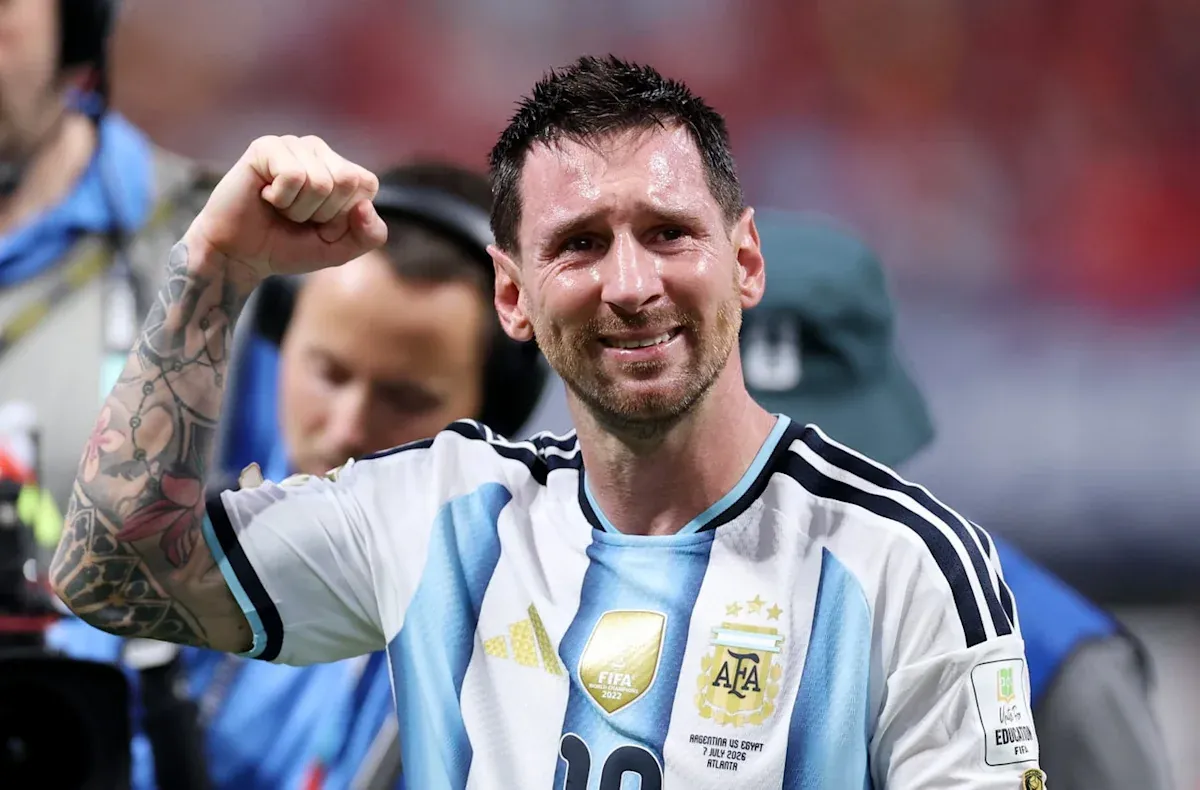 Presiden FIFA Beri Penghormatan Khusus Usai Lionel Messi Pensiun dari Timnas Argentina
