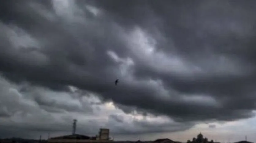 BMKG: Awan Tebal Berpotensi Selimuti Mayoritas Wilayah Indonesia Hari Ini
