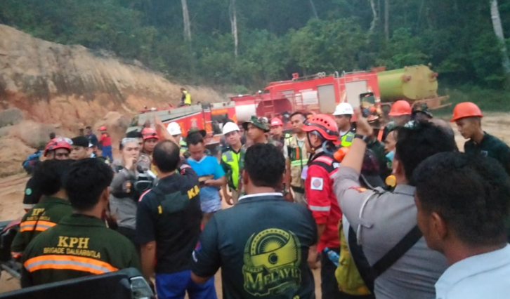 Puluhan Tim Gabungan Kolaborasi Buka Operasi Pemadaman Karhutla di Bukit Seraya