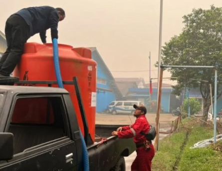 Beli Air Tawar dari Kubu Raya Pasokan Air Minum Warga Pontianak
