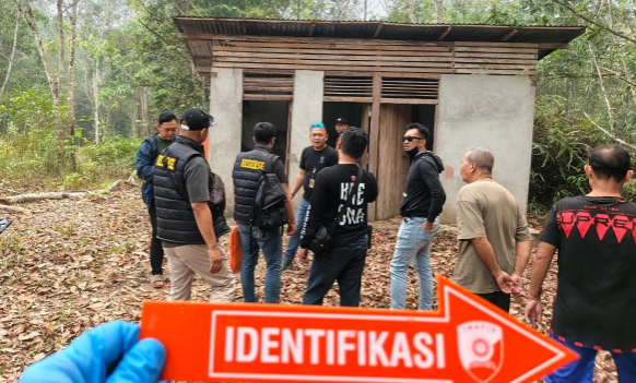 Pria 27 Tahun Ditemukan Meninggal di Bilik Toilet Kawasan Rumah Pelangi Kubu Raya