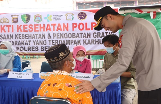 100 Warga Sungai Ringin Sekadau Jalani Pemeriksaan Kesehatan di Tengah Dampak Karhutla
