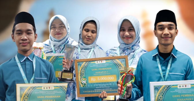 Lima Qori-Qoriah Pontianak Raih Prestasi di MTQ Nasional 2026 Jawa Tengah