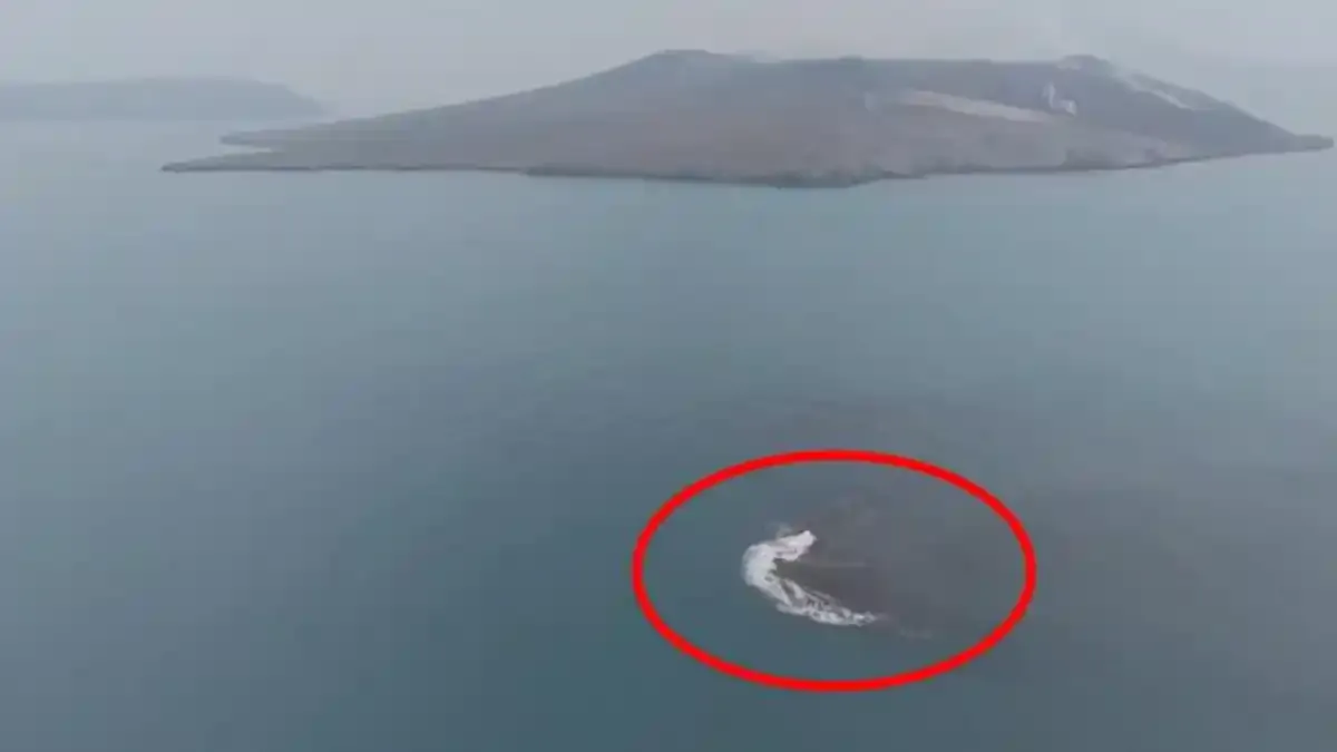 Ada Daratan Baru di Dekat Anak Krakatau, Ini Penjelasan Ahli