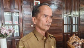 Bupati Sintang: Sekolah Perlu Bentuk Karakter, Bukan Sekadar Kejar Prestasi