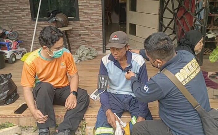 Warga Terdampak Kabut Asap Karhutla di Singkawang Utara Dapat Layanan Kesehatan Gratis