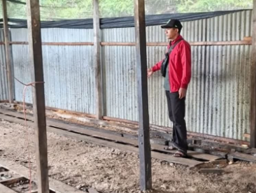 Polsek Pengkadan Sidak Gudang Diduga Penampung BBM Subsidi Viral di Riam Panjang