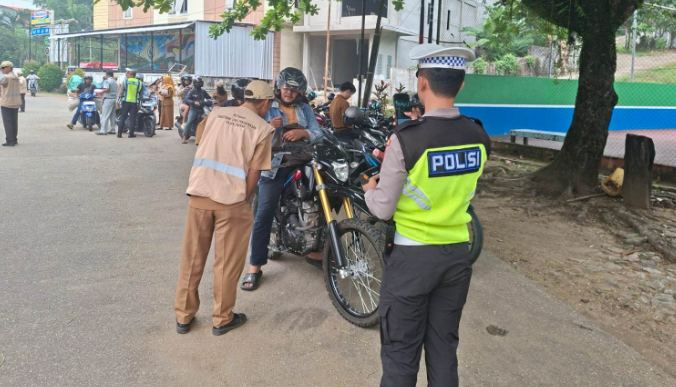 Razia Gabungan di Sanggau Tindak 24 Pelanggaran Lalu Lintas, 10 Tilang Manual