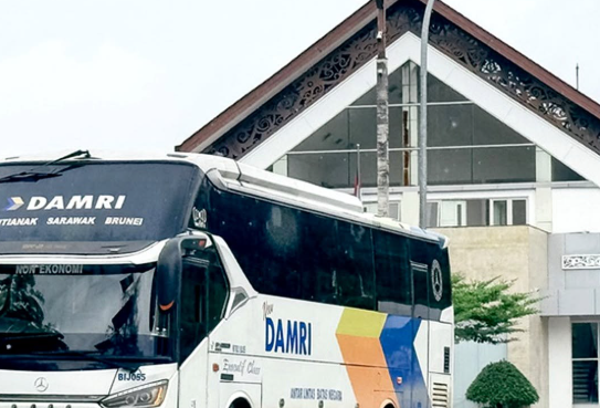 Trayek Bus Putussibau-Kuching Dibuka, Peluang Perdagangan Kalbar dan Sarawak Kian Terhubung