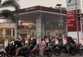 Pertalite Sulit Didapat di Ketapang, Polisi Tangkap Sejumlah Orang Terkait Dugaan Penyimpangan BBM Subsidi