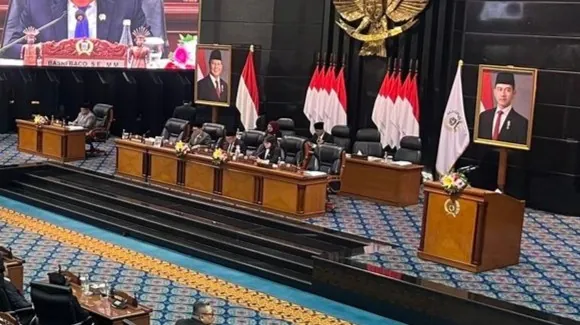 Masa Jabatan DPRD Diminta Molor hingga 2031, Ini Gugatan yang Masuk MK