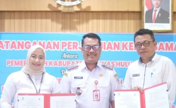 Pemkab Kapuas Hulu Gandeng Bank Kalbar Terapkan Transaksi Non-Tunai Keuangan Daerah