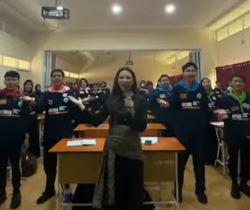 Edukasi CBP Rupiah di lingkungan kampus, Komang Tri Shinta Dewi berbagi pemahaman kepada mahasiswa baru FKIP Universitas Tanjungpura. (Dok. Instagram/@shintaasyera)