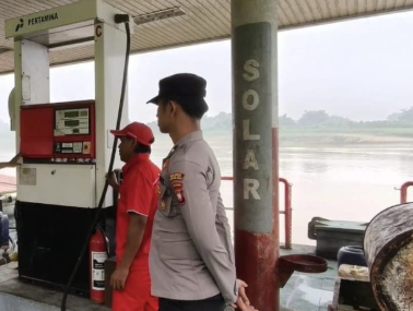 Usut Dugaan Penyelewengan BBM Subsidi, Polsek Selimbau Sisir APMS dan Lanting Terapung