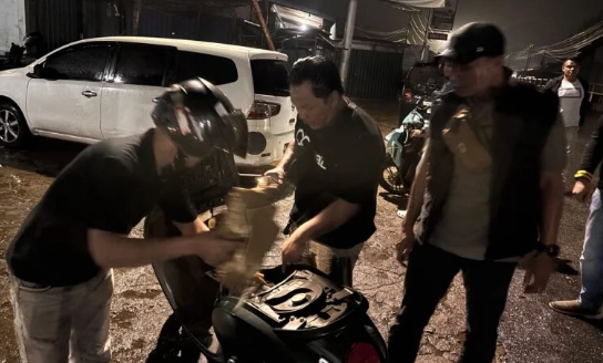 Polisi Razia Kendaraan di Perbatasan Sungai Raya–Rasau Jaya, Antisipasi Narkoba hingga Balap Liar