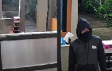 Warga Tumuk Manggis Diimbau Waspada Usai Pria Misterius Terekam CCTV