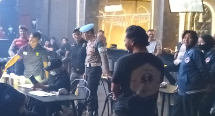 Cegah Penyalahgunaan Narkoba, Tim Gabungan Periksa Pengunjung THM di Singkawang