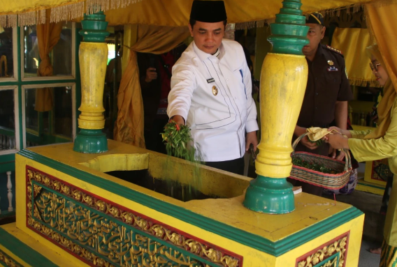 Peringatan Hari Jadi ke-255 Kota Pontianak Ziarah Batu Layang Jadi Momentum Rawat Kerukunan Warga