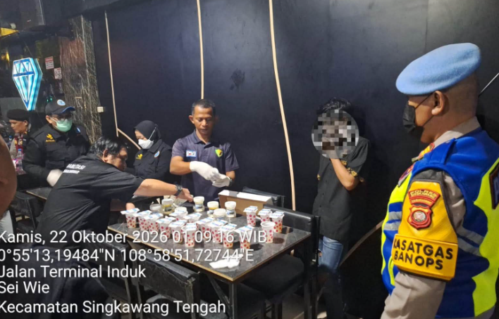 Dua Orang Positif Tes Urine Saat Polisi dan BNN Razia Tempat Hiburan di Singkawang