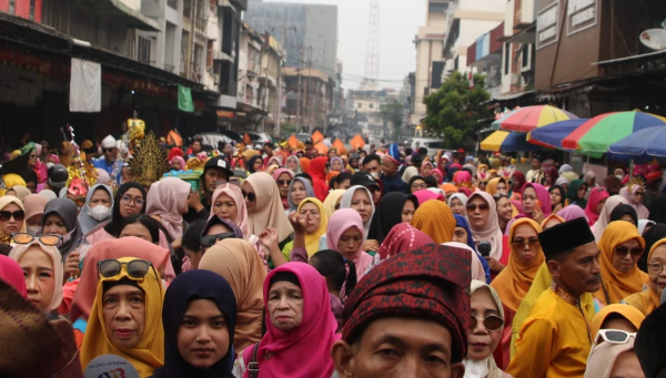 Pawai Melayu Borneo 2026 Jadi Simbol Keharmonisan Etnis dan Pelestarian Tradisi di Kalbar